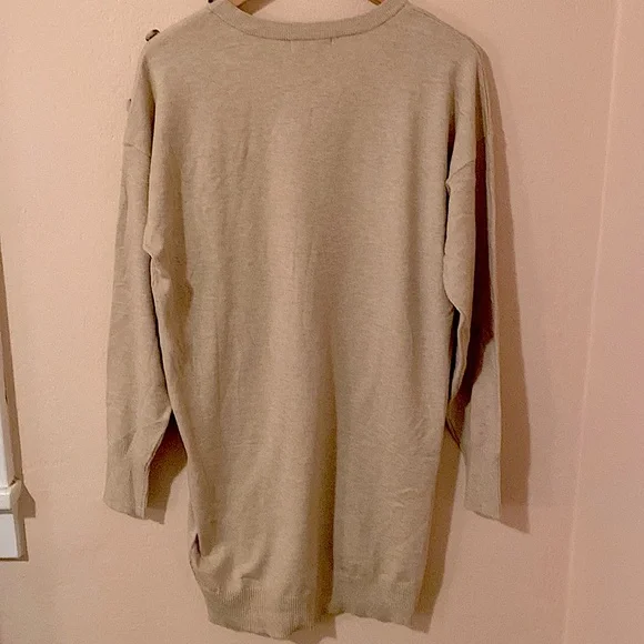 Steve Madden Button Shoulder long sleeve sweater dress oatmeal tan L NWT - Picture 9 of 13